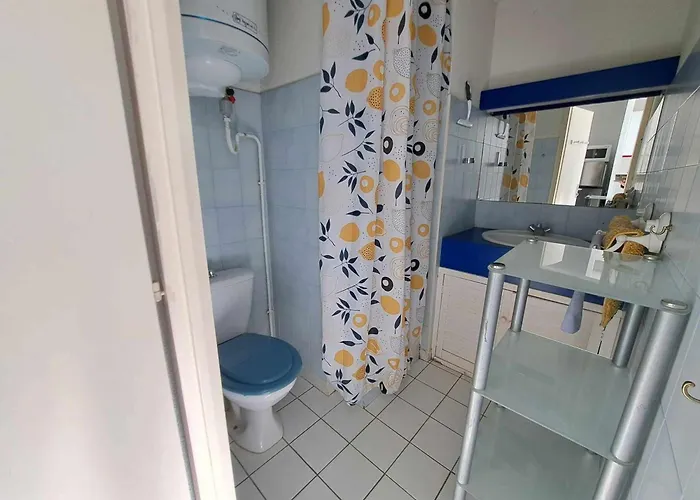 4 Personnes Avec Terrasse Et Parking à Marseillan-plage - Fr-1-326-388 Apartamento *